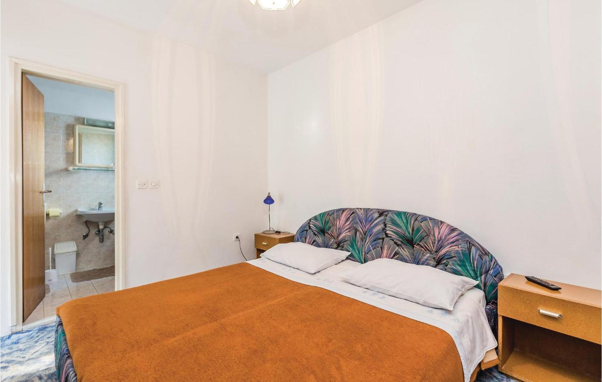 Lovely Apartment In Brsec With House Sea View Extérieur photo